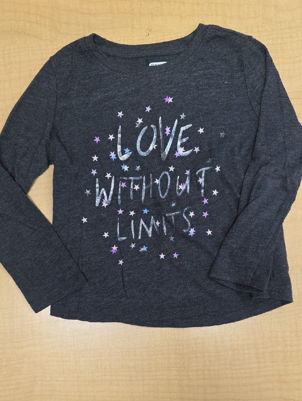 Old Navy Girls' Charcoal Long-Sleeve 'Love Without Limits' Graphic Tee